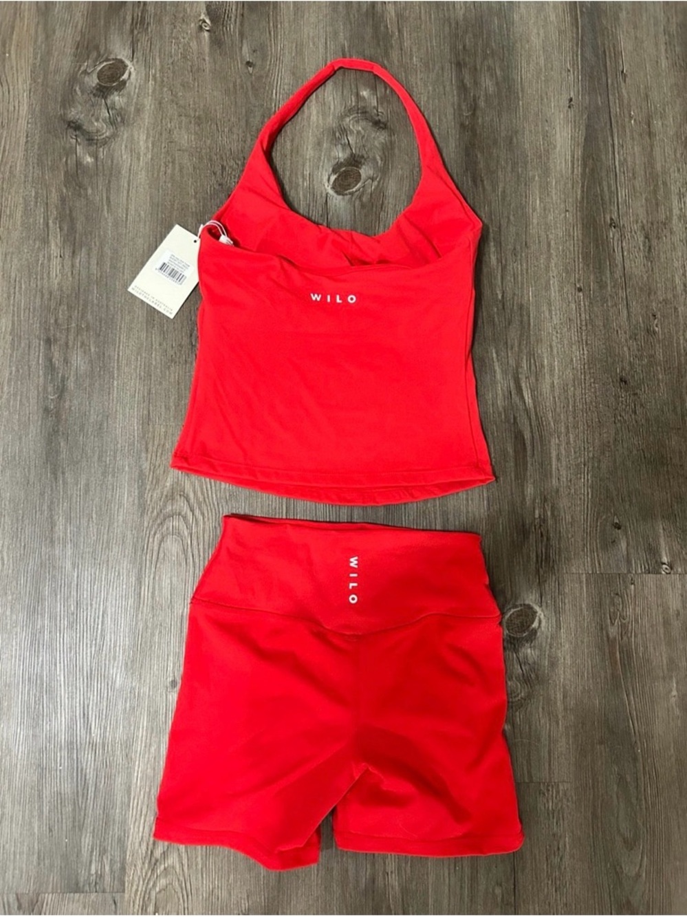 WILO Active Halter Tank & Shorts Set in Red. NWT!